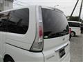 2010 Nissan Serena