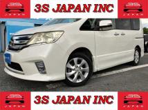 2011 Nissan Serena