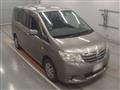 2011 Nissan Serena