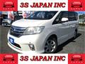 2011 Nissan Serena