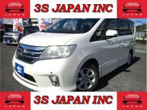 2011 Nissan Serena