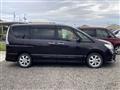 2012 Nissan Serena
