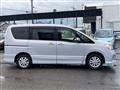 2012 Nissan Serena