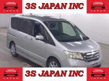 2012 Nissan Serena