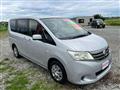 2012 Nissan Serena