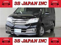 2012 Nissan Serena