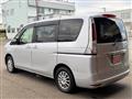 2012 Nissan Serena