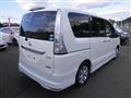 2012 Nissan Serena