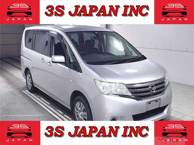 2013 Nissan Serena