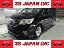 2013 Nissan Serena