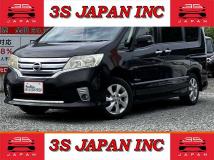 2013 Nissan Serena