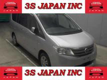 2013 Nissan Serena
