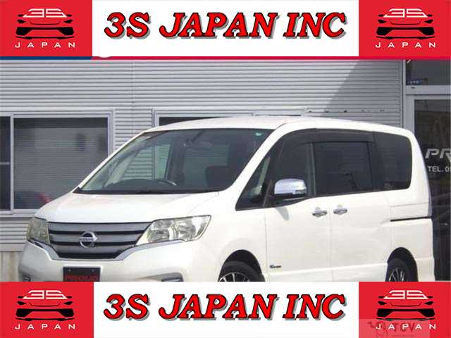 2013 Nissan Serena
