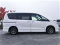 2013 Nissan Serena