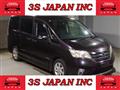 2013 Nissan Serena