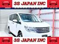 2014 Nissan Serena