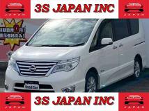 2015 Nissan Serena