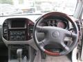 2002 Mitsubishi Pajero