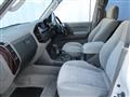 2002 Mitsubishi Pajero