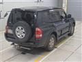 2003 Mitsubishi Pajero