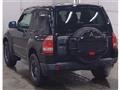 2007 Mitsubishi Pajero