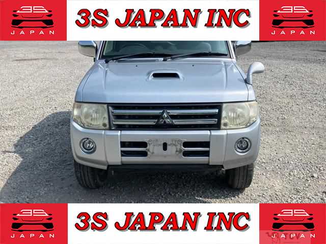 2010 Mitsubishi Pajero Mini