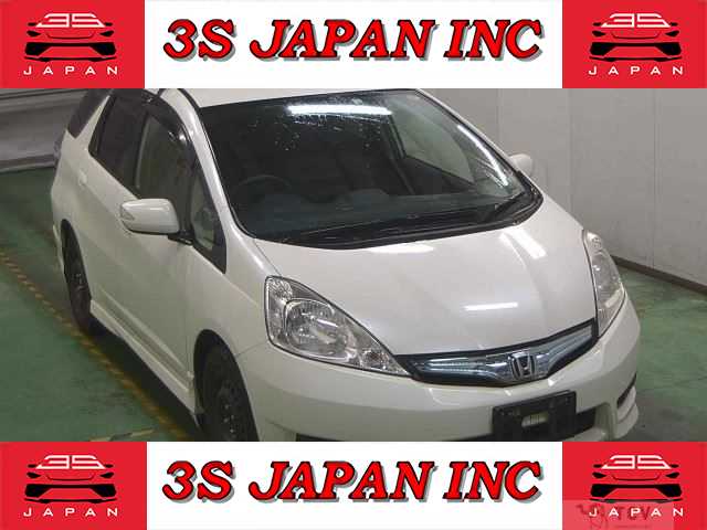 2012 Honda Fit shuttle