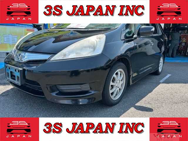 2012 Honda Fit shuttle