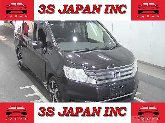 2012 Honda Step WGN