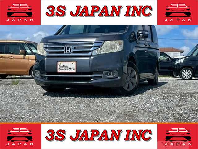 2013 Honda Step WGN