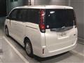 2016 Toyota Noah