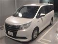 2016 Toyota Noah