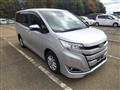 2017 Toyota Noah