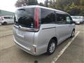 2017 Toyota Noah