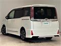 2017 Toyota Noah