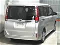2014 Toyota Noah