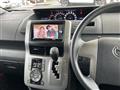 2007 Toyota Noah