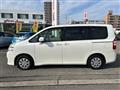 2010 Toyota Noah