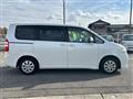 2010 Toyota Noah