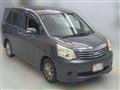 2012 Toyota Noah
