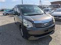 2013 Toyota Noah