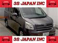 2010 Toyota Noah