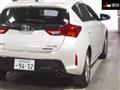 2012 Toyota Auris