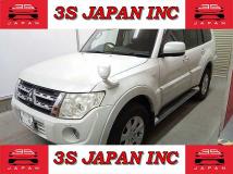 2011 Mitsubishi Pajero