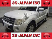 2011 Mitsubishi Pajero