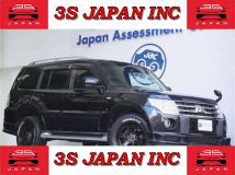 2010 Mitsubishi Pajero