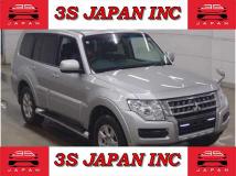 2018 Mitsubishi Pajero