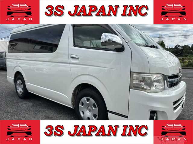 2013 Toyota Hiace Wagon