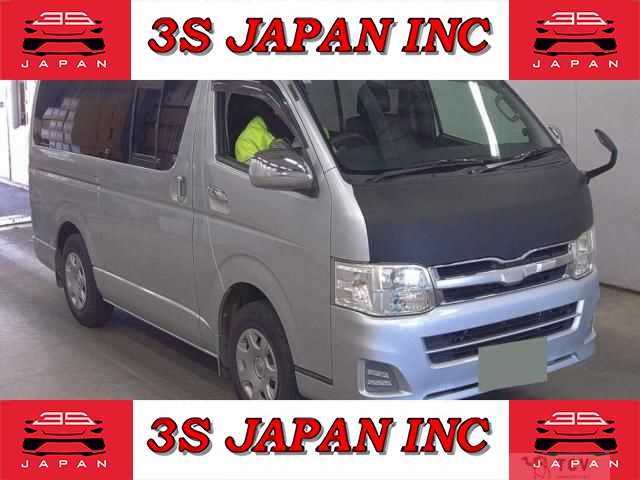 2011 Toyota Regiusace Van