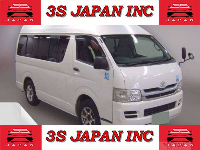 2010 Toyota Hiace Van